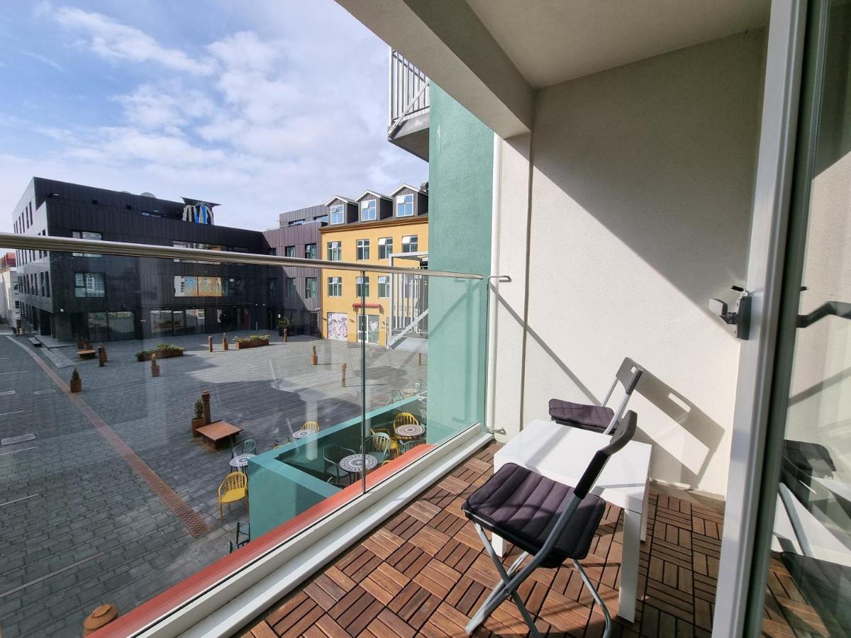 Ferienwohnung Alfred'S Premium Klapparstigur Reykjavík Exterior foto