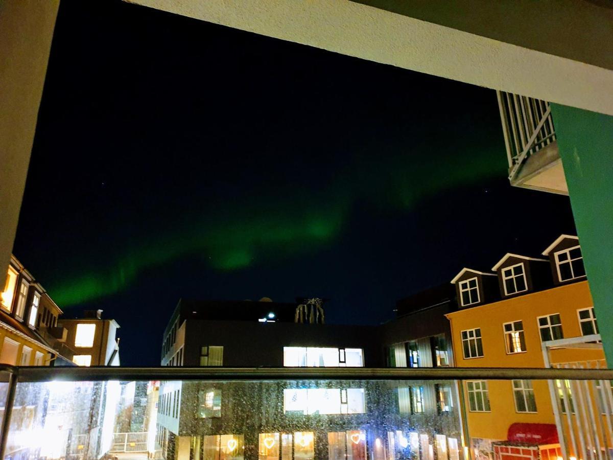 Ferienwohnung Alfred'S Premium Klapparstigur Reykjavík Exterior foto